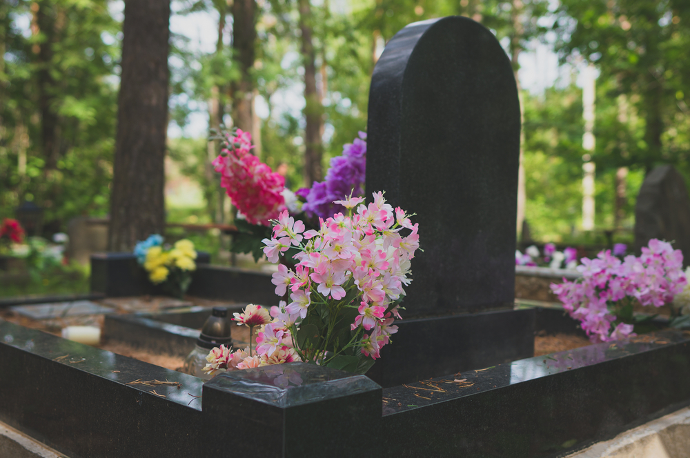 What is a Headstone with Two Names?