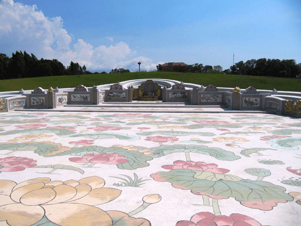 chinese-cemetery-memorial-tablet.gif